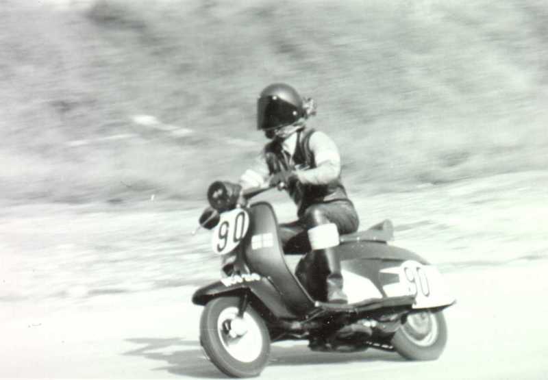 Dave Tooley's Scooter Racing Photo Page